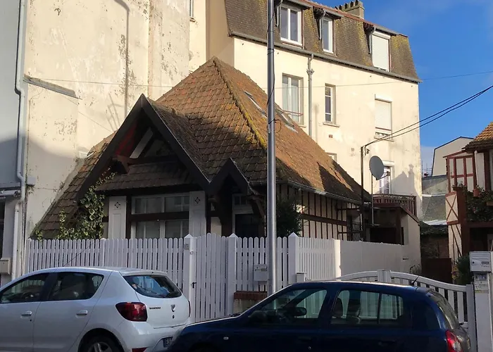 Charmante Maison Coeur De Ville La Gare Des Vacances